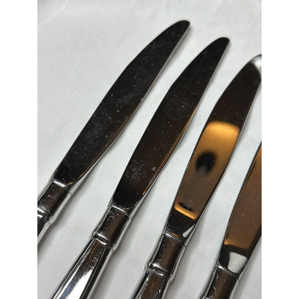 Oneida Act‎ 1 I (4) Dinner Knives  Glossy Flatware Knife - Picture 5 of 9